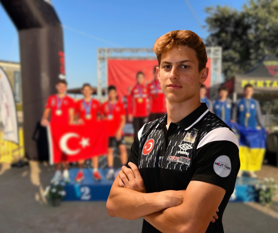 Muhammed Emir’den Tarihi Madalya!