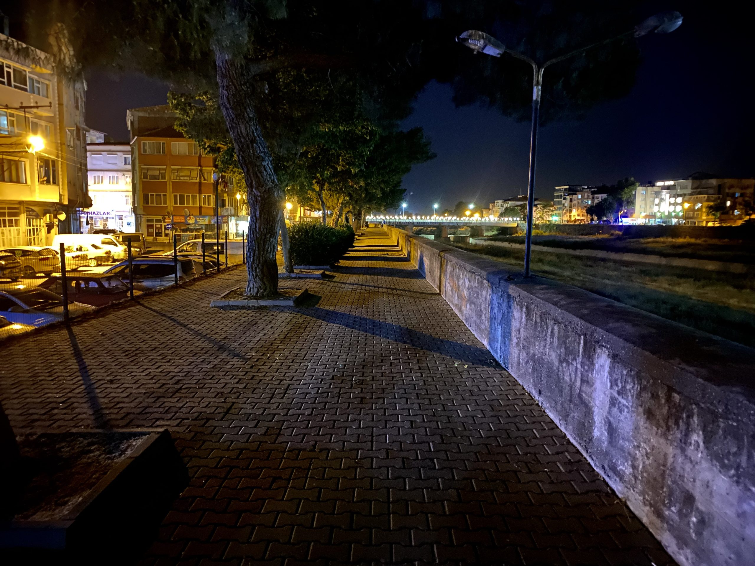 Setboyu Mevkii Karanlığa Teslim: Vatandaş Tedirgin, Çözüm Bekliyor!