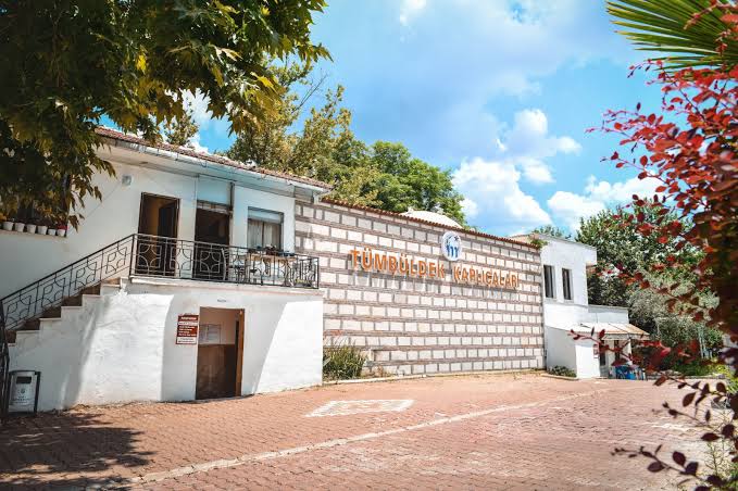 Tümbüldek Kaplıcaları Hizmete Kısa Süreliğine Ara Veriyor!