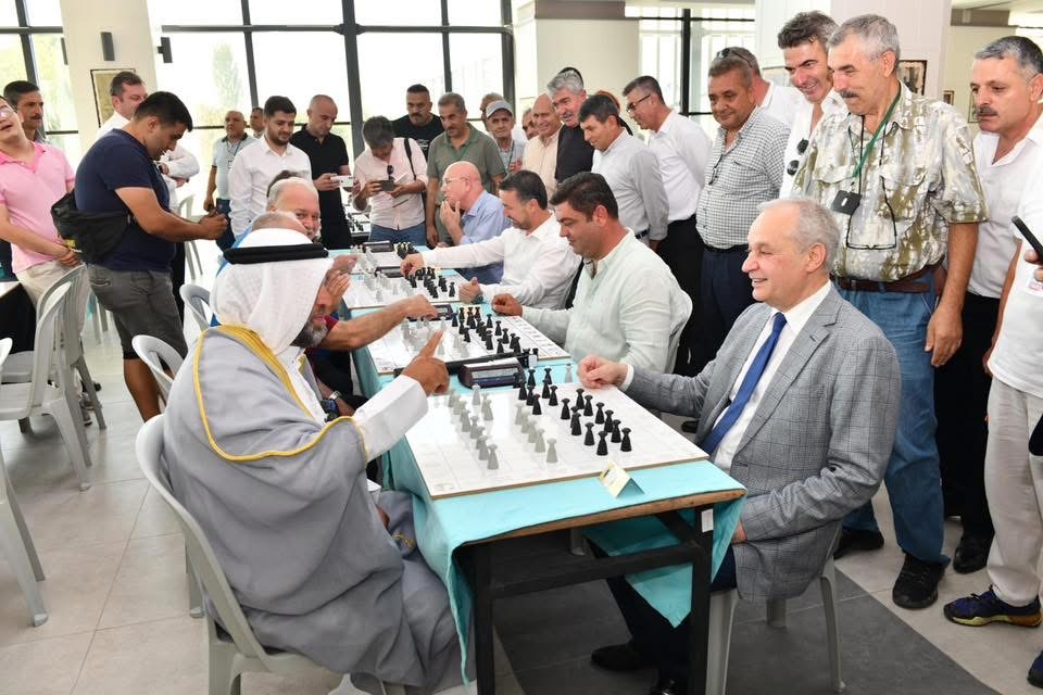 Türk Daması Şampiyonasında Açılış Hamlesini Başkanlar Yaptı