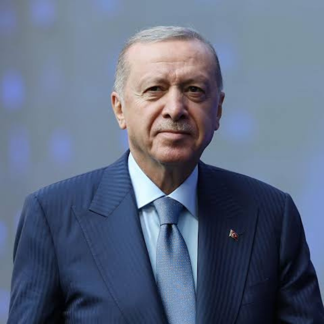 10 AĞUSTOS 2014: TÜRKİYE’DE CUMHURBAŞKANI İLK KEZ HALK OYUYLA SEÇİLDİ