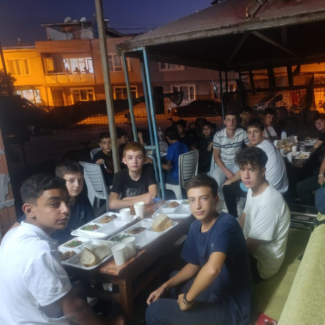 Akar’ın Gençleri Geleceğin Yıldızları Olmaya Aday