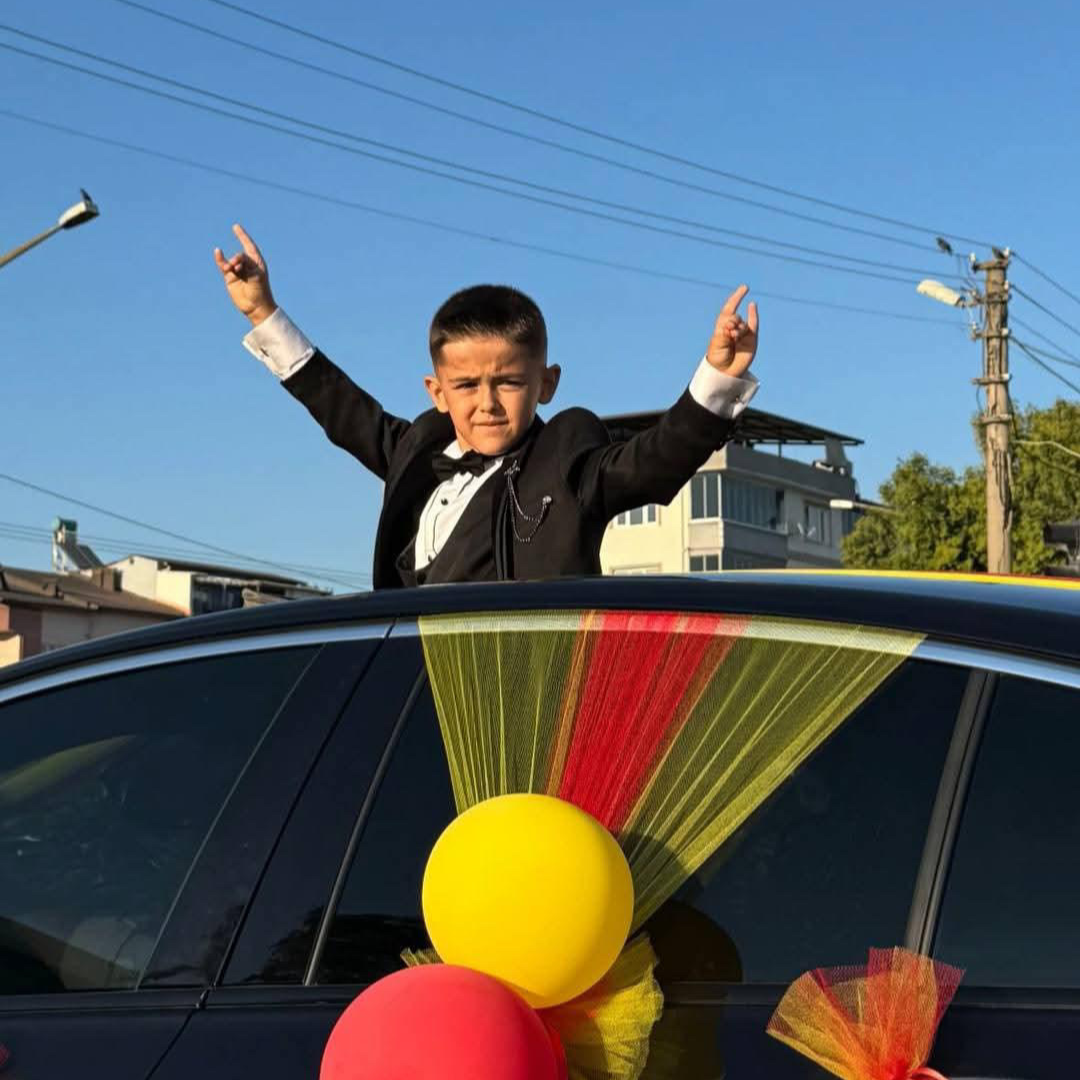 Korman Ailesinin Mutlu Günü