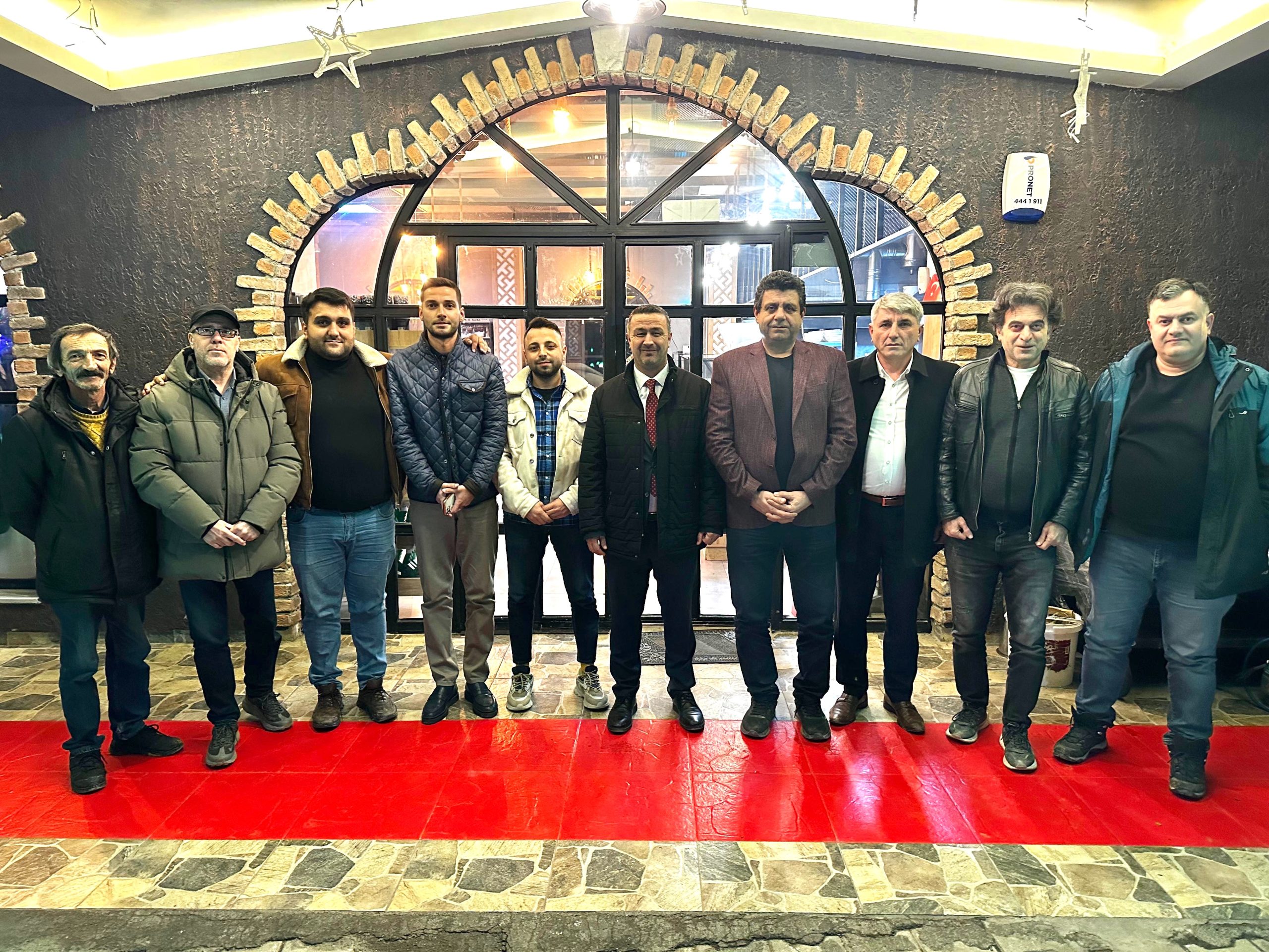 AK PARTİ İLÇE BAŞKANI TURGUT, BASIN MENSUPLARIYLA BULUŞTU