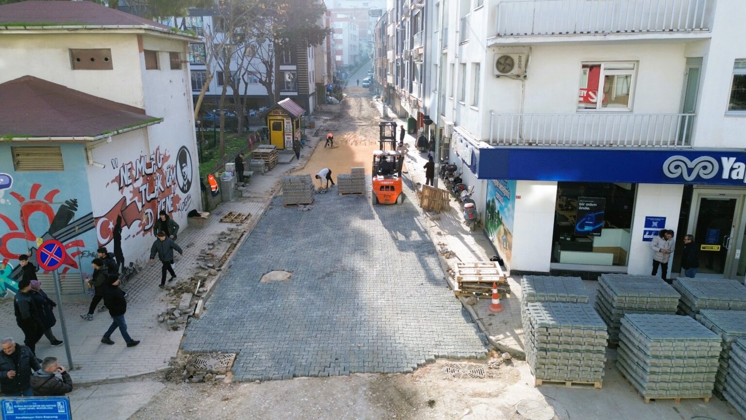 Bursa Caddesi’nde Eş Zamanlı Altyapı ve Üstyapı Hamlesi
