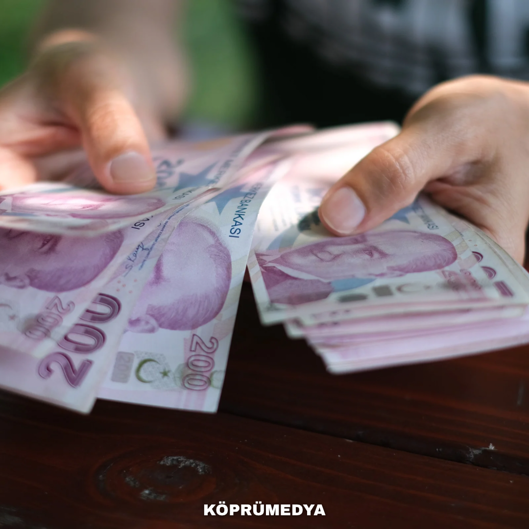 2026 EMEKLİ MAAŞLARI NETLEŞİYOR!