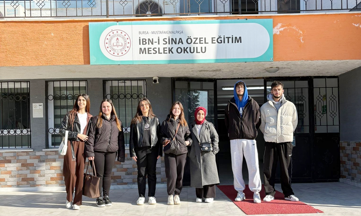 YÜKSEKOKULDAN TOPLUMA DOKUNAN PROJE