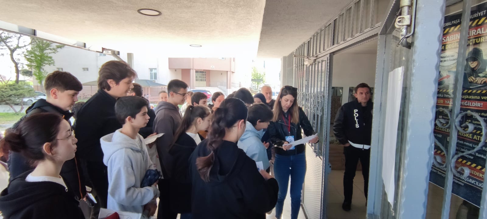 İBRAHİM ÖNAL FEN LİSESİ’NDEN LGS PROVASI