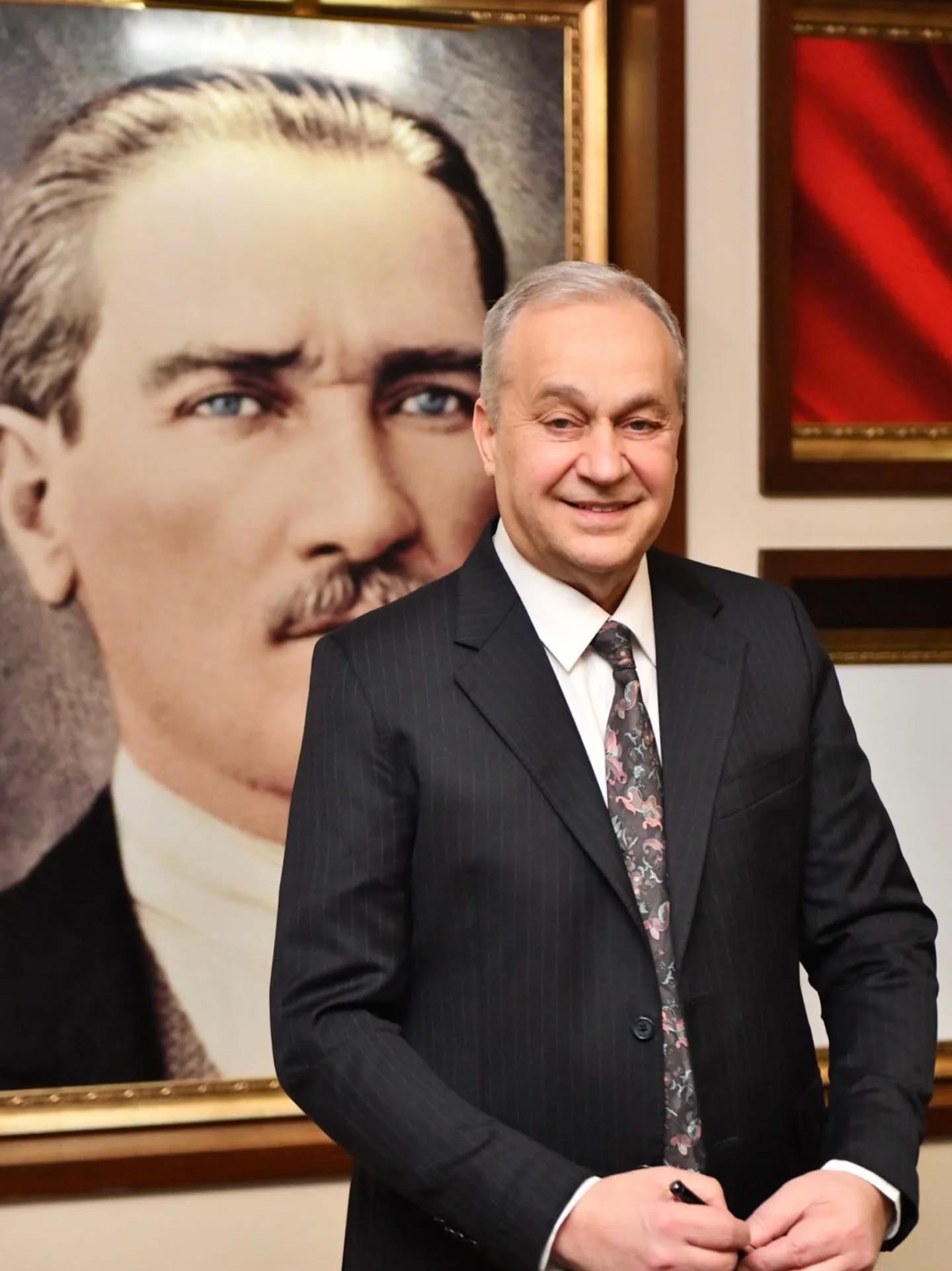 BAŞKAN ŞÜKRÜ ERDEM’DEN 23 NİSAN MESAJI